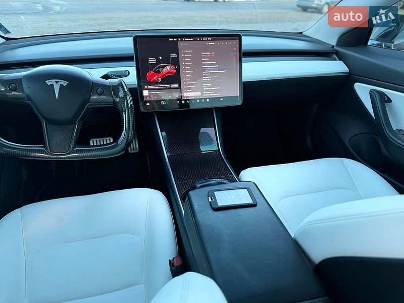 Седан Tesla Model 3 2018 в Луцке фото 25 Седан Tesla Model 3 2018 в Луцке