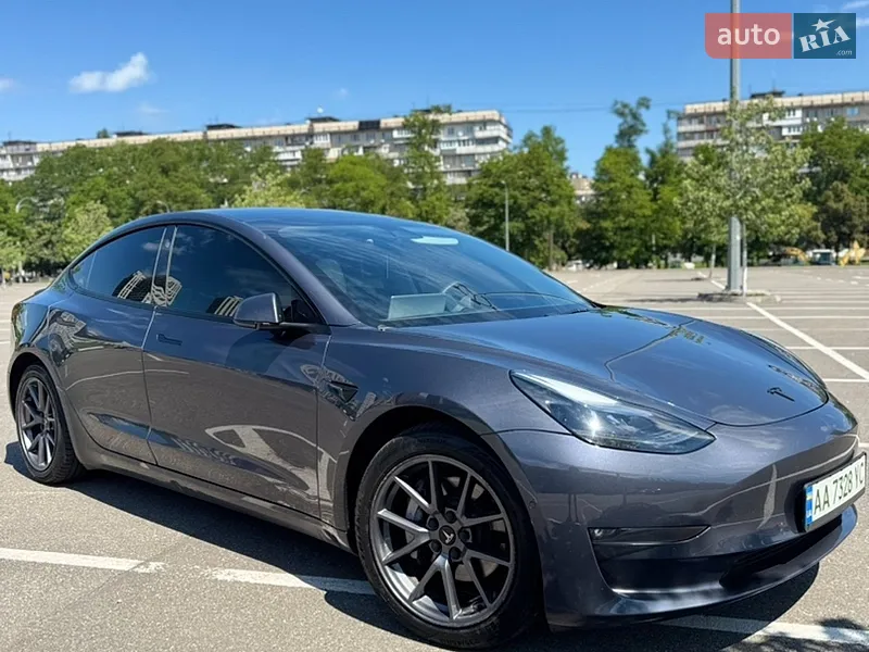 Tesla Model 3 2023 VIN 5YJ3E1EA3PF471092 фото оголошення 17 з 47