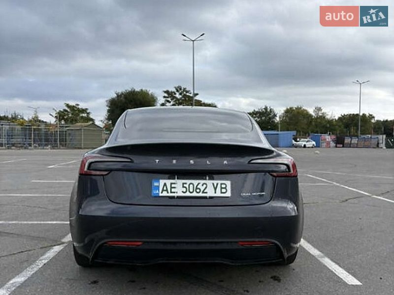 Tesla Model 3 2024 Tesla Model 3 2024
