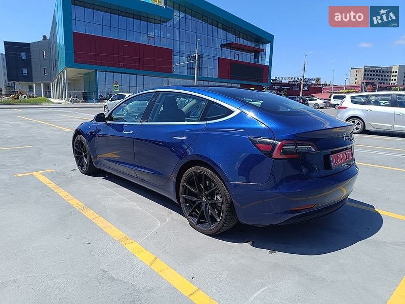 Седан Tesla Model 3 2019 в Тернополе фото 8 Седан Tesla Model 3 2019 в Тернополе