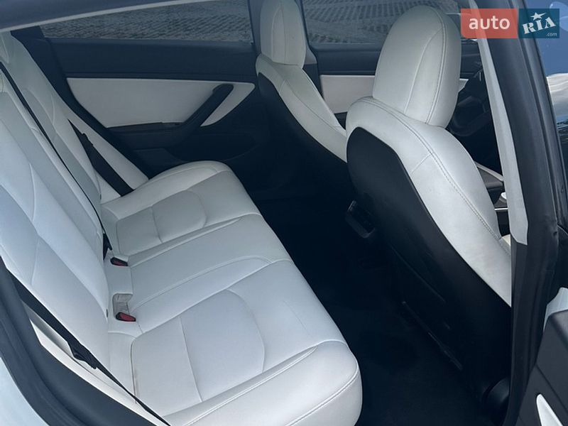 Седан Tesla Model 3 2020 в Харькове