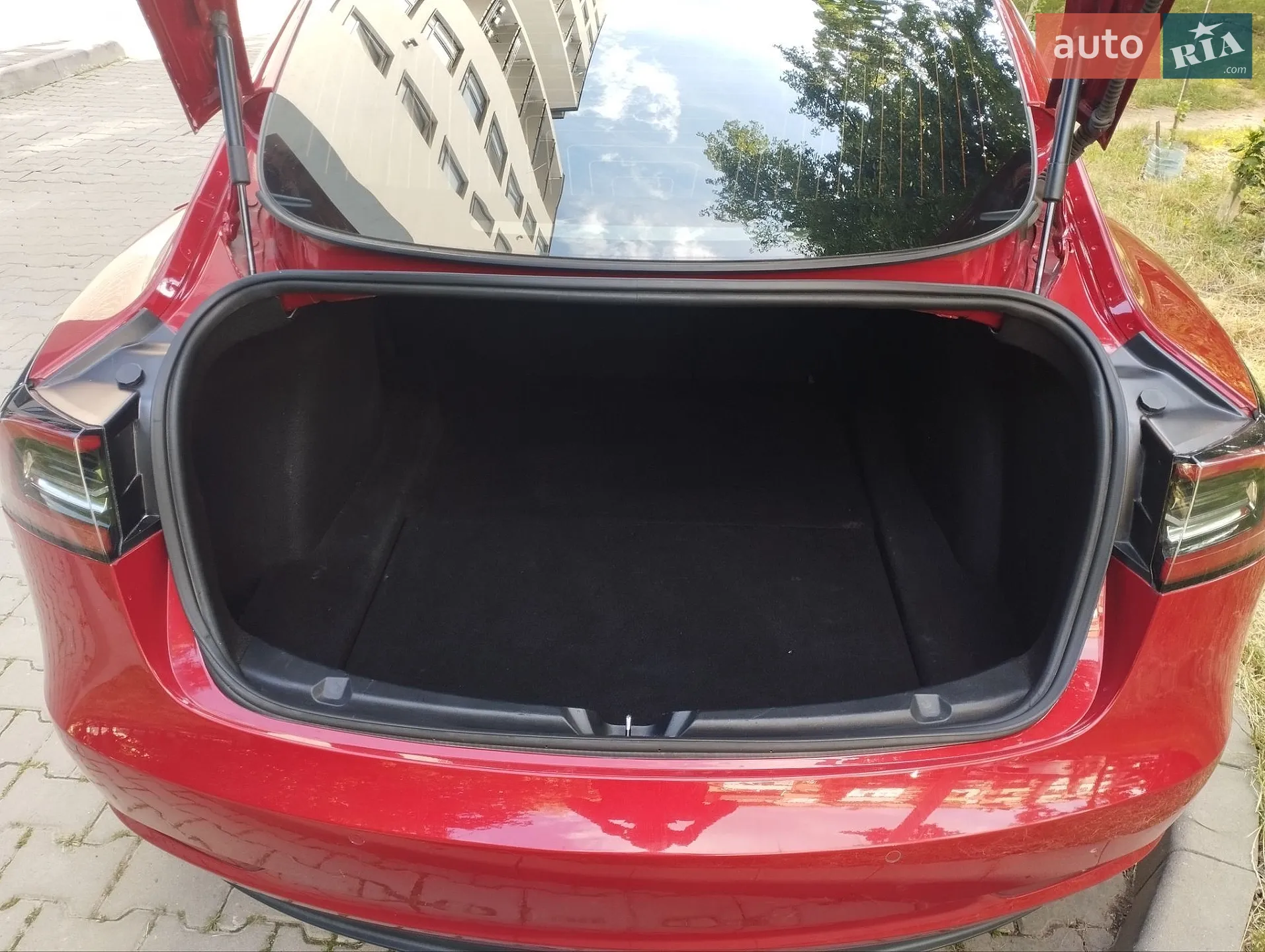 2018 Tesla Model 3 - мініатюра 10