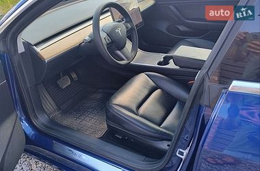 Седан Tesla Model 3 2020 в Житомире