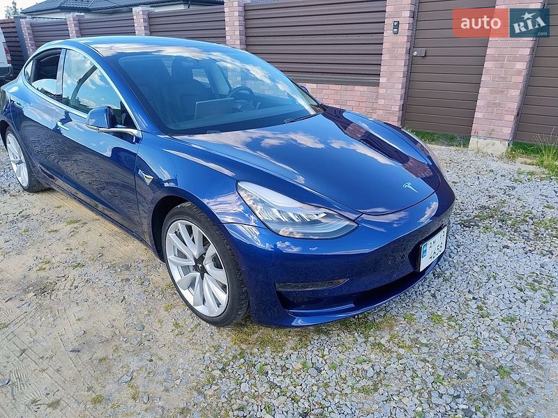 Tesla Model 3 2020 Tesla Model 3 2020