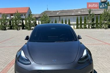 Седан Tesla Model 3 2023 в Золочеве фото Седан Tesla Model 3 2023 в Золочеве