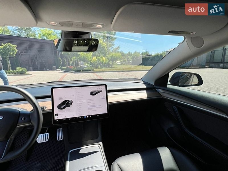 Седан Tesla Model 3 2023 в Золочеве фото 20 Седан Tesla Model 3 2023 в Золочеве