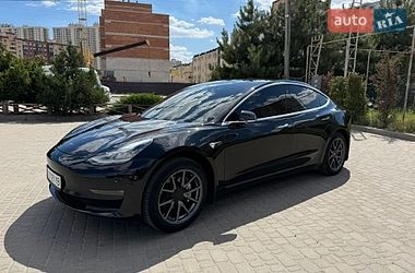 Седан Tesla Model 3 2018 в Одессе