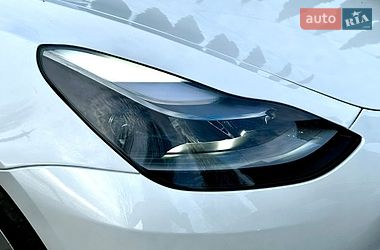 Седан Tesla Model 3 2022 в Вінниці