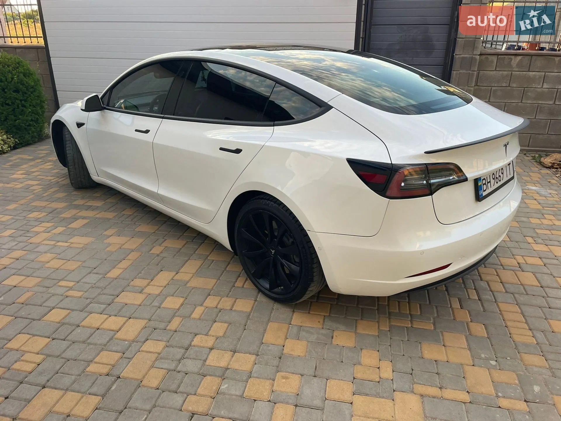 2019 Tesla Model 3 - мініатюра 2