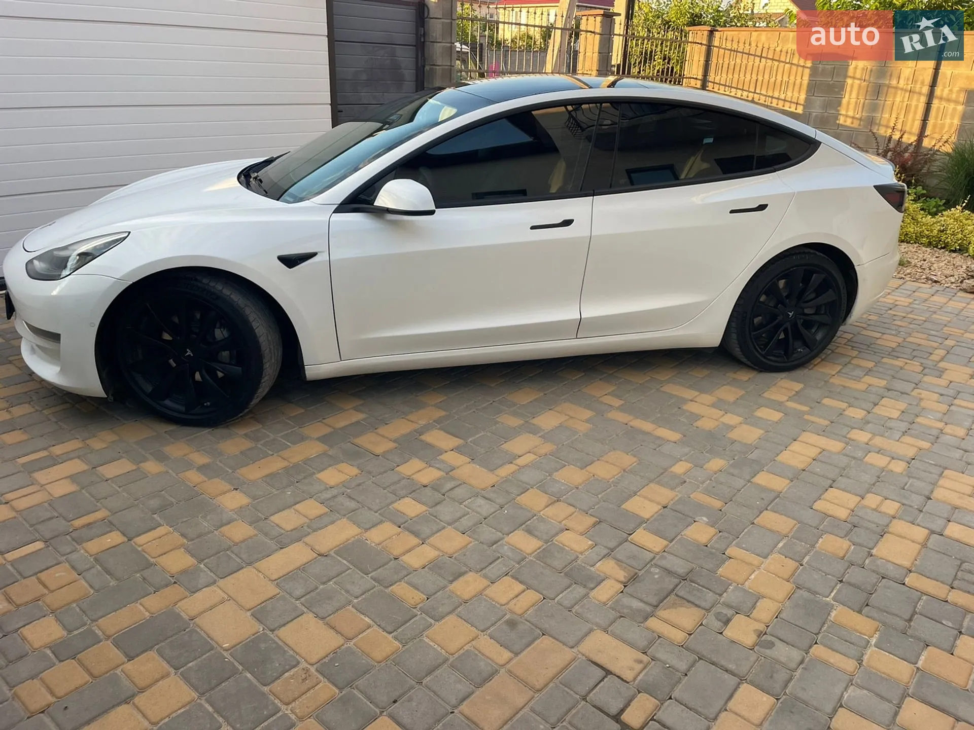 2019 Tesla Model 3 - мініатюра 16