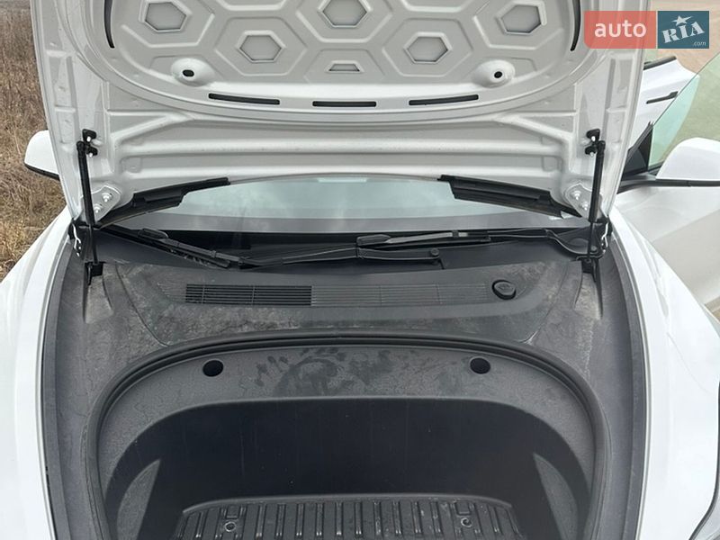 Седан Tesla Model 3 2022 в Хмельницком фото 4 Седан Tesla Model 3 2022 в Хмельницком