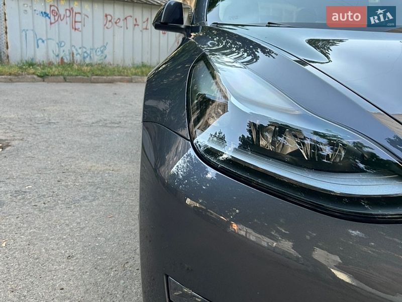 Седан Tesla Model 3 2022 в Харькове