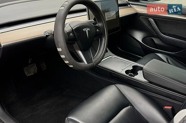 Седан Tesla Model 3 2022 в Харькове