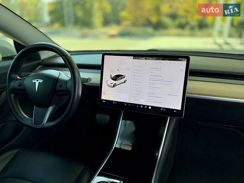 Седан Tesla Model 3 2019 в Днепре фото 28 Седан Tesla Model 3 2019 в Днепре