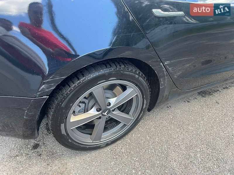 Седан Tesla Model 3 2018 в Буче фото 10 Седан Tesla Model 3 2018 в Буче