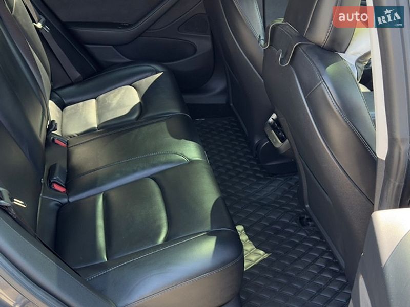 Седан Tesla Model 3 2020 в Вишгороді фото 16 Седан Tesla Model 3 2020 в Вишгороді