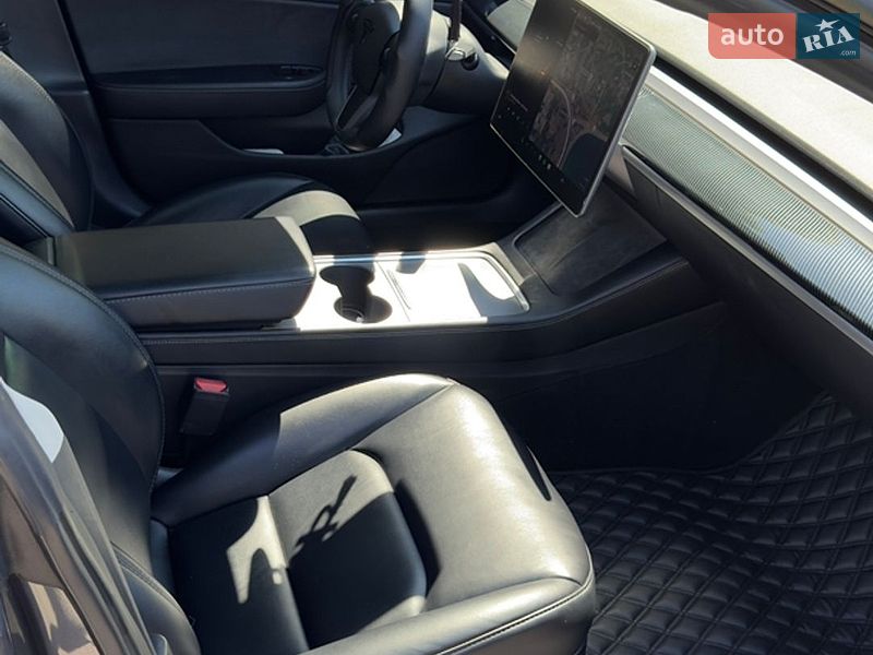 Седан Tesla Model 3 2020 в Вишгороді фото 17 Седан Tesla Model 3 2020 в Вишгороді