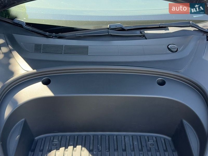 Седан Tesla Model 3 2020 в Вишгороді фото 25 Седан Tesla Model 3 2020 в Вишгороді