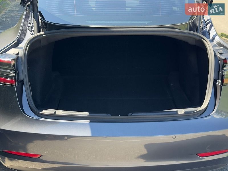 Седан Tesla Model 3 2020 в Вишгороді фото 27 Седан Tesla Model 3 2020 в Вишгороді