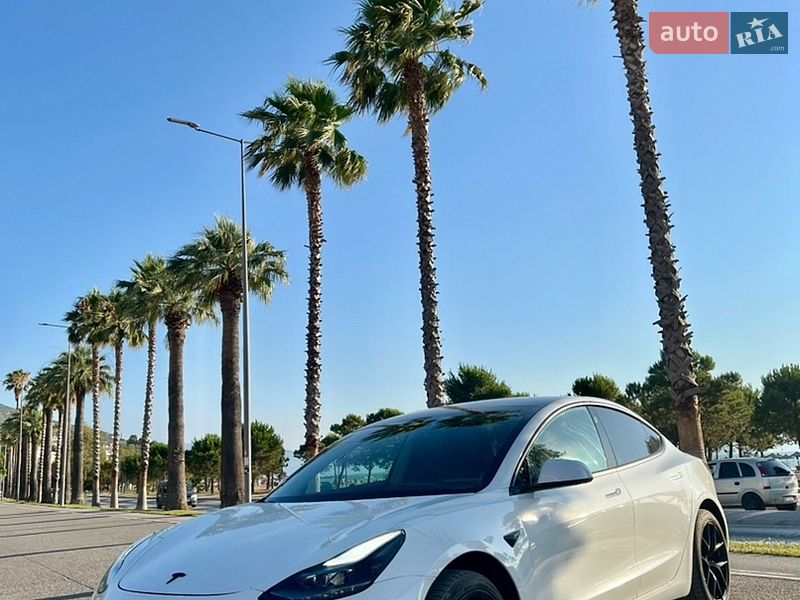 Седан Tesla Model 3 2021 в Харькове фото 2 Седан Tesla Model 3 2021 в Харькове
