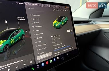 Седан Tesla Model 3 2022 в Києві