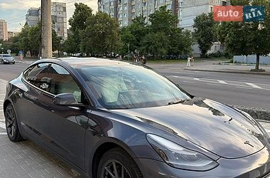 Седан Tesla Model 3 2022 в Ивано-Франковске фото 7 Седан Tesla Model 3 2022 в Ивано-Франковске
