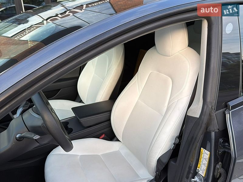 Седан Tesla Model 3 2022 в Ивано-Франковске фото 14 Седан Tesla Model 3 2022 в Ивано-Франковске