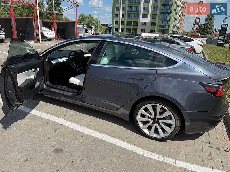 Седан Tesla Model 3 2020 в Хмельницком фото 9 Седан Tesla Model 3 2020 в Хмельницком