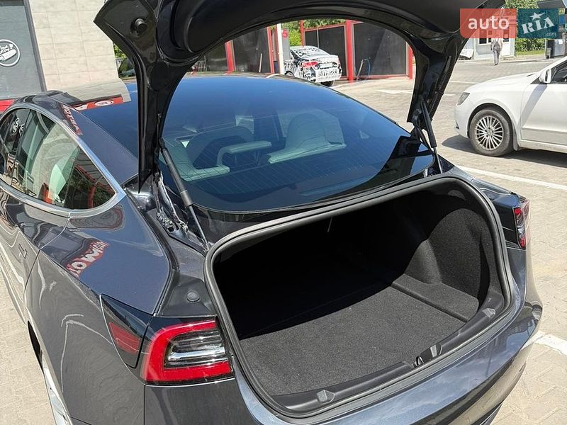 Седан Tesla Model 3 2020 в Хмельницком фото 15 Седан Tesla Model 3 2020 в Хмельницком