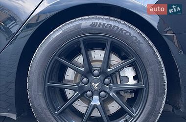 Седан Tesla Model 3 2021 в Хмельницькому
