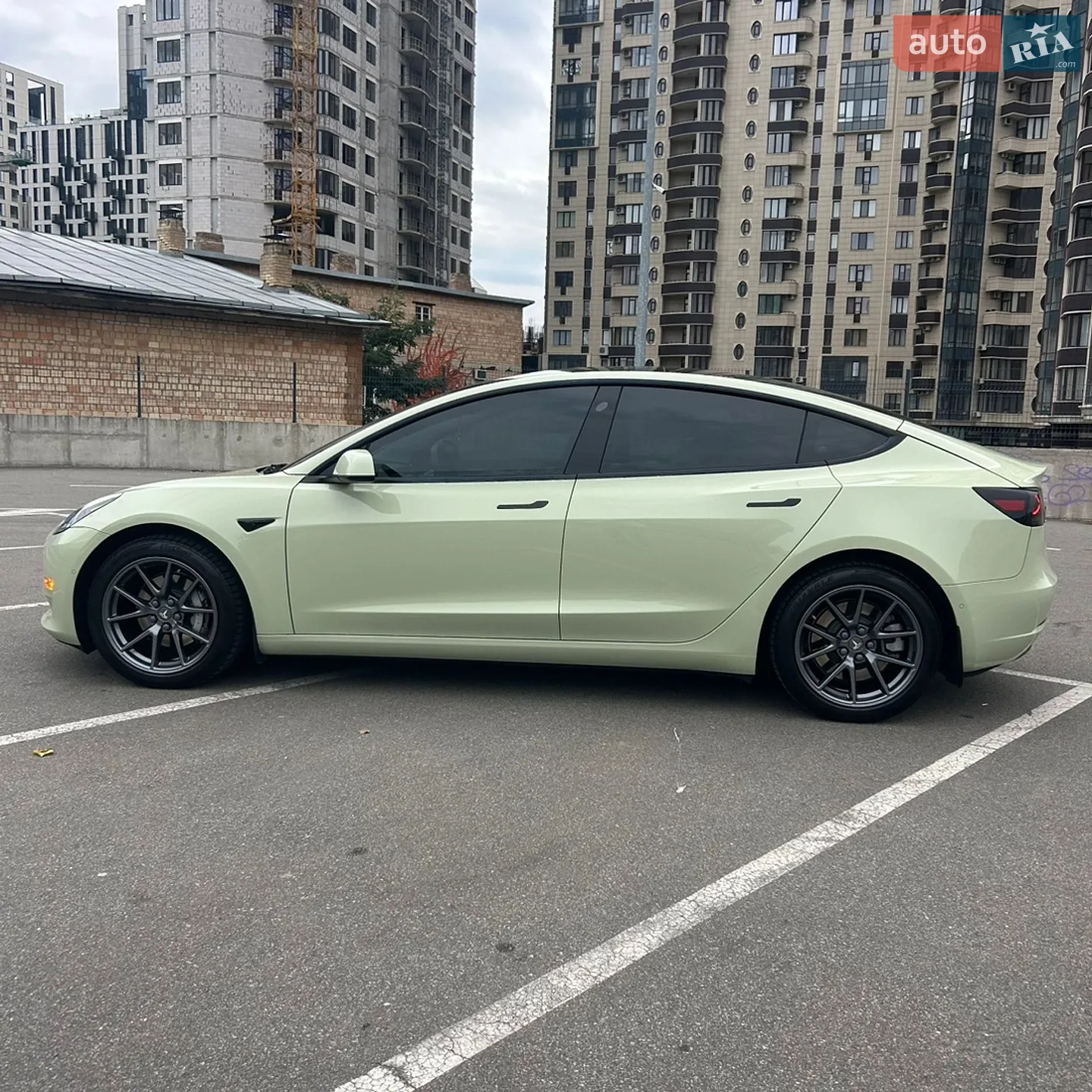 2022 Tesla Model 3 - мініатюра 3