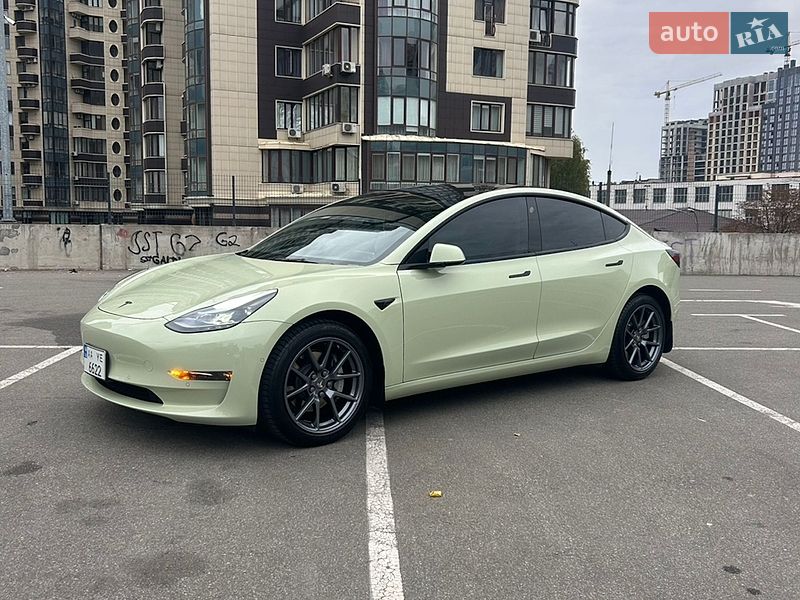 Седан Tesla Model 3 2022 в Киеве фото 11 Седан Tesla Model 3 2022 в Киеве