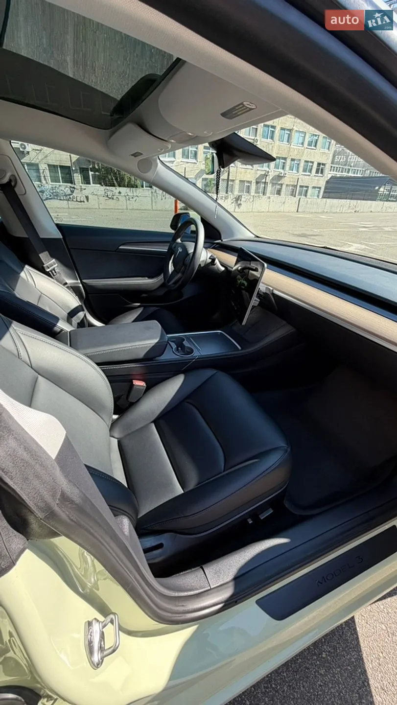 2022 Tesla Model 3 - мініатюра 26