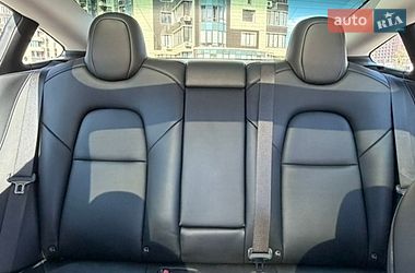 Седан Tesla Model 3 2022 в Киеве фото 36 Седан Tesla Model 3 2022 в Киеве
