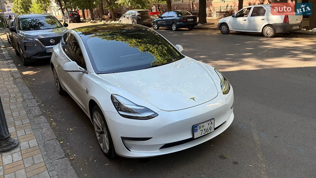 2019 Tesla Model 3 - мініатюра 32