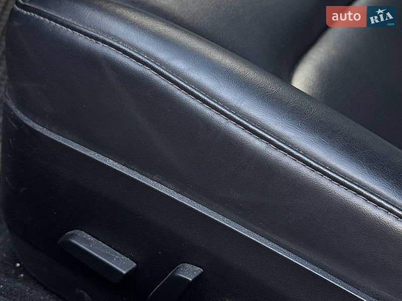 Седан Tesla Model 3 2018 в Луцке