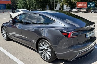 Седан Tesla Model 3 2025 в Харкові
