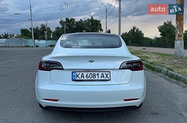 Седан Tesla Model 3 2020 в Киеве