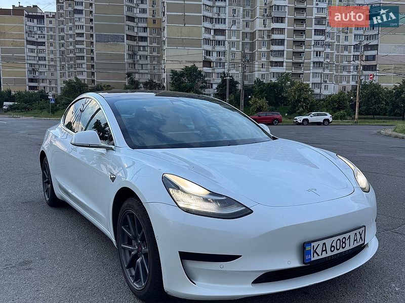 Tesla Model 3 2020 Tesla Model 3 2020