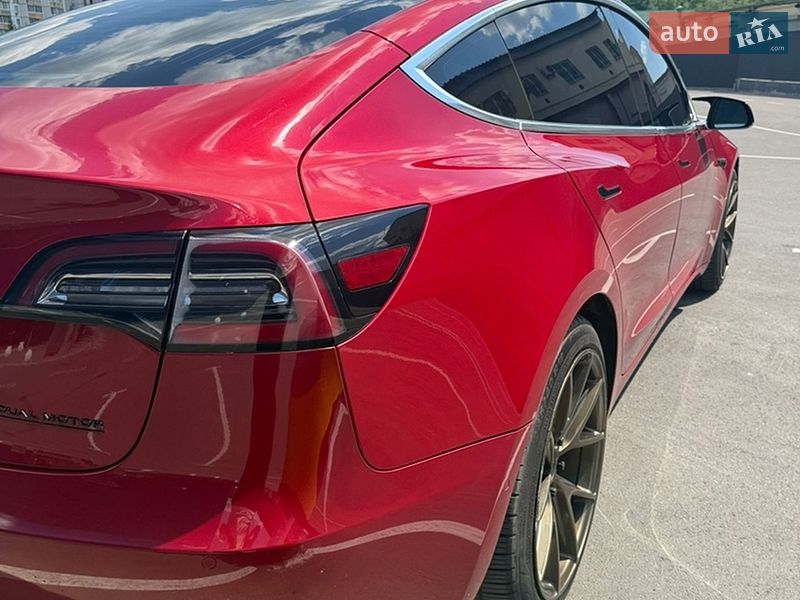 Седан Tesla Model 3 2019 в Обухове