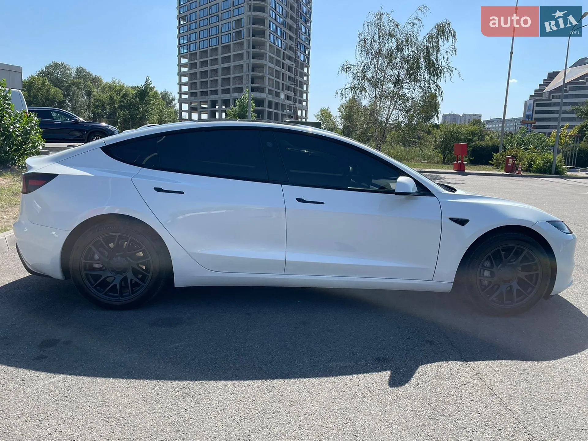 2024 Tesla Model 3 - мініатюра 4