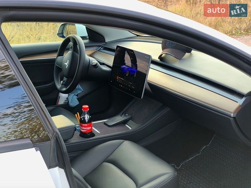 Седан Tesla Model 3 2022 в Житомире фото 4 Седан Tesla Model 3 2022 в Житомире