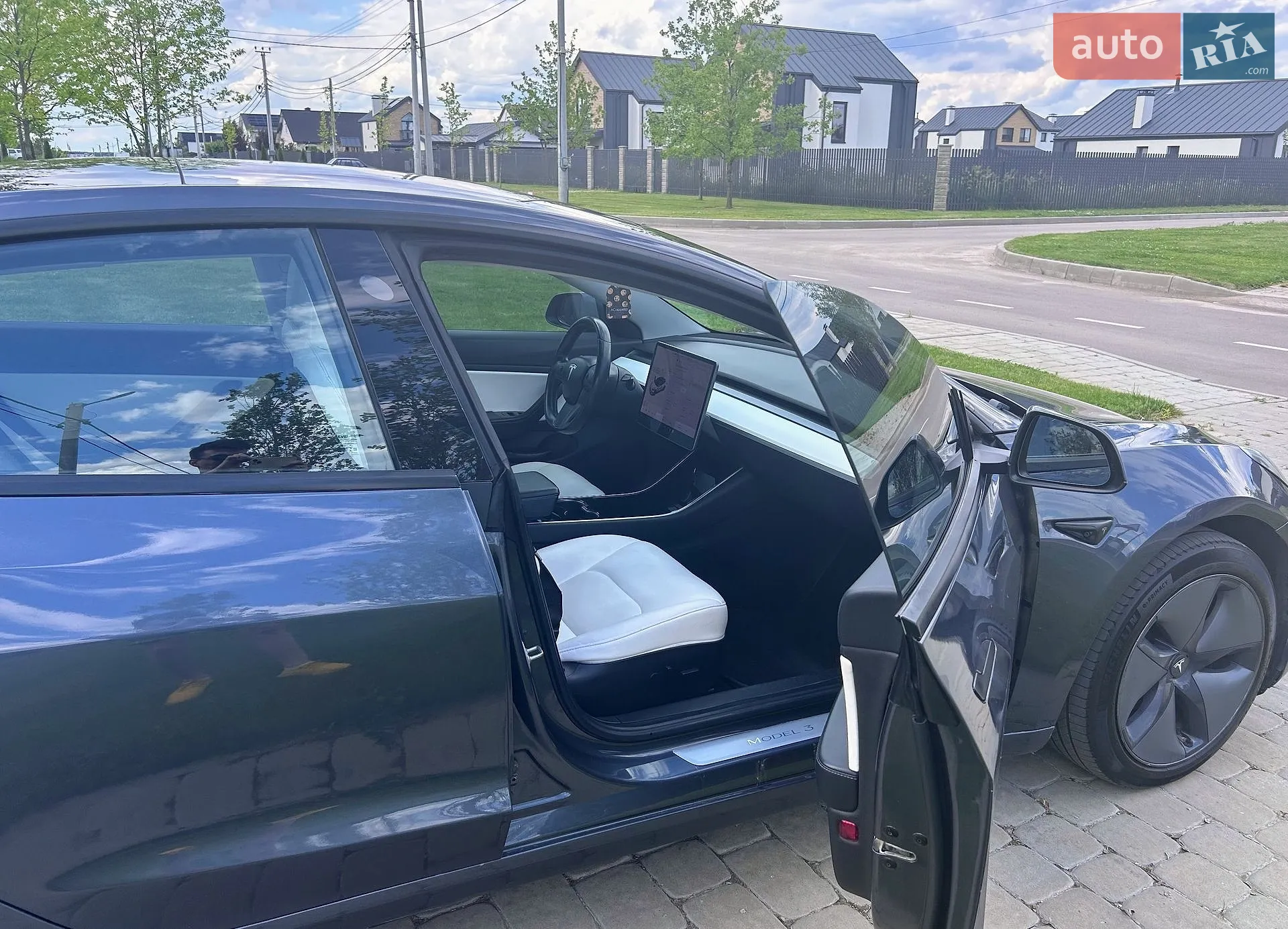 2018 Tesla Model 3 - мініатюра 9