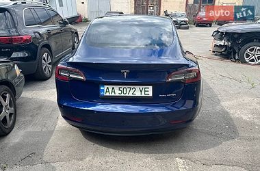 Седан Tesla Model 3 2019 в Києві