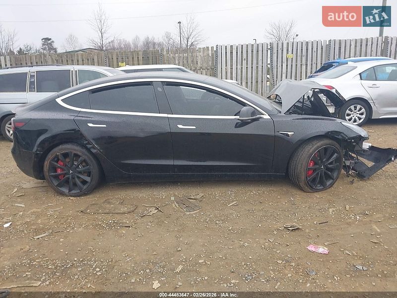 Седан Tesla Model 3 2020 в Ровно фото 6 Седан Tesla Model 3 2020 в Ровно