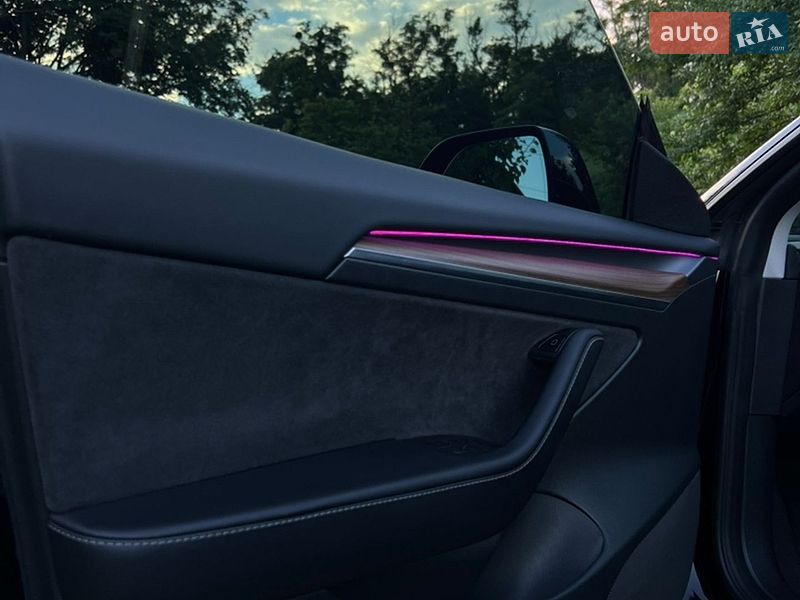 Седан Tesla Model 3 2022 в Харькове