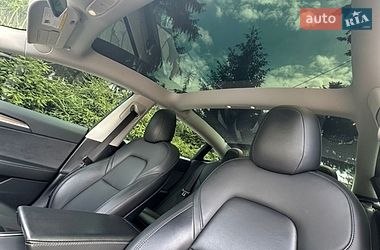Седан Tesla Model 3 2021 в Старокостянтинові
