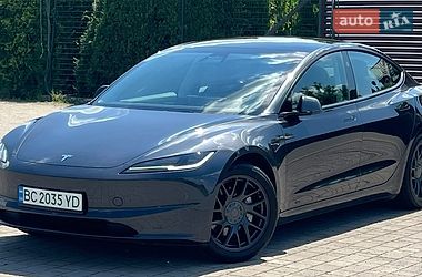 Седан Tesla Model 3 2024 в Стрые фото Седан Tesla Model 3 2024 в Стрые