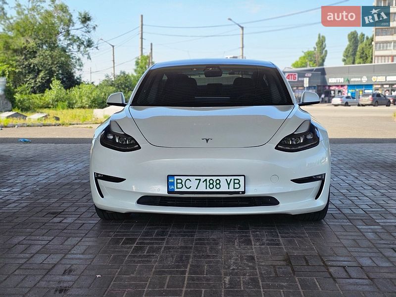 Седан Tesla Model 3 2021 в Кривом Роге фото 2 Седан Tesla Model 3 2021 в Кривом Роге