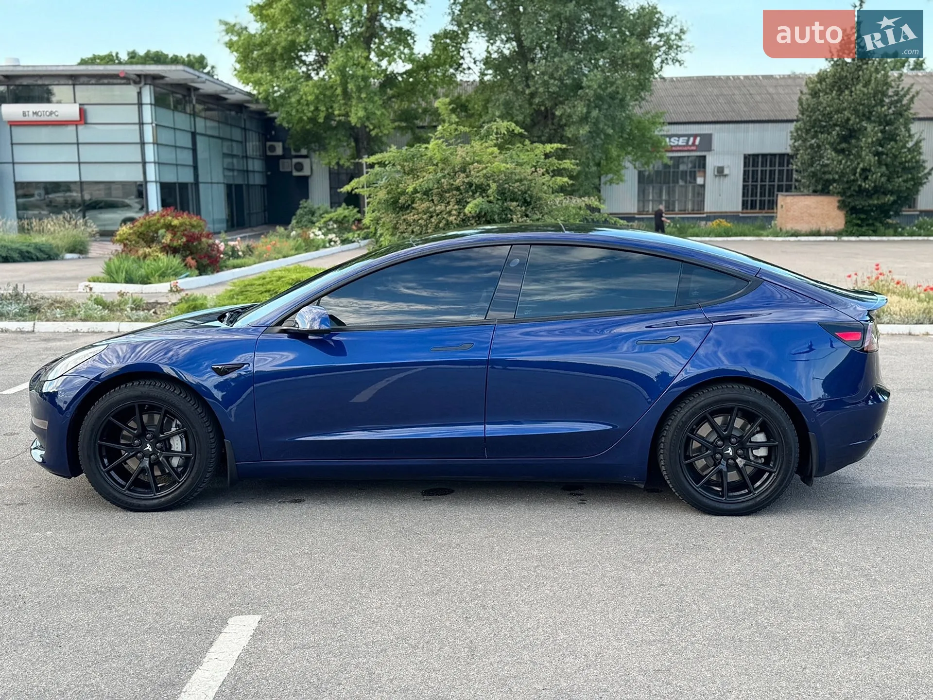 Tesla Model 3 2022 VIN 5YJ3E1EB1NF335677 фото оголошення 15 з 45